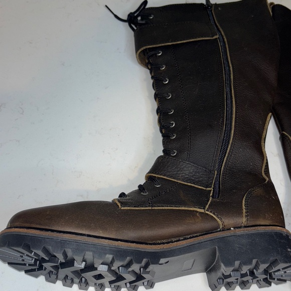 Women's Lace-Up Ankle Boots in Brown - Picture 7 of 8